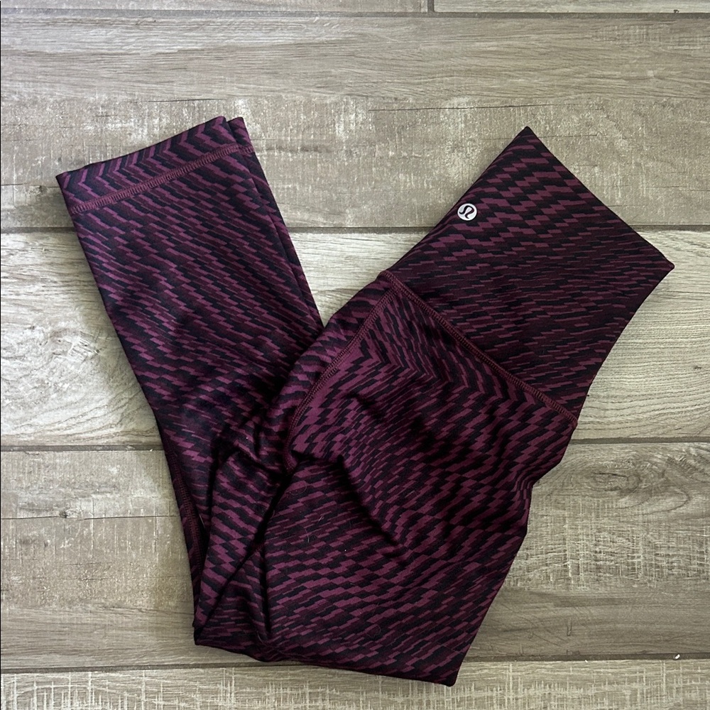 Lululemon Patterned Maroon and Black Leggings